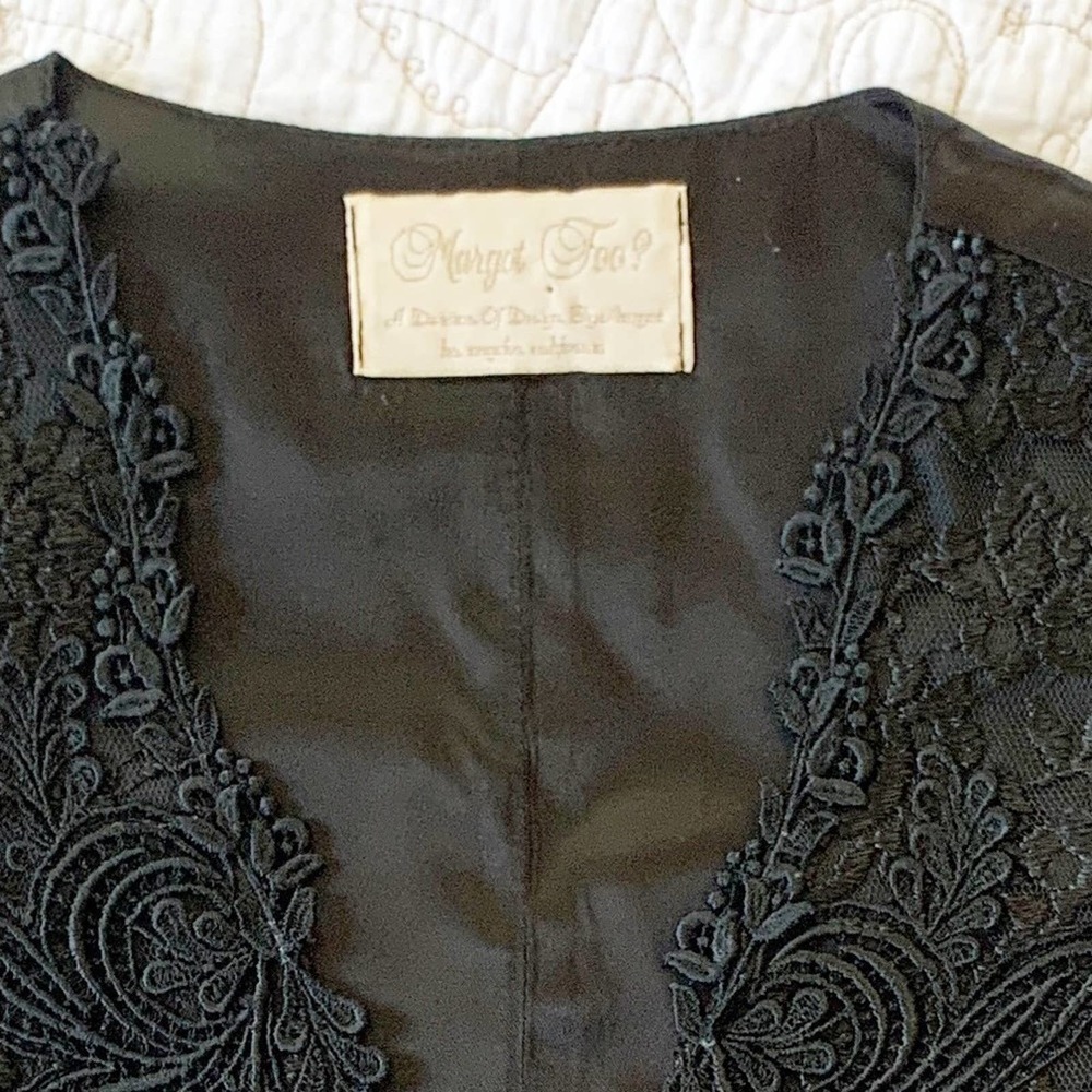 Vintage Black Lace Vest - Picture 3 of 7